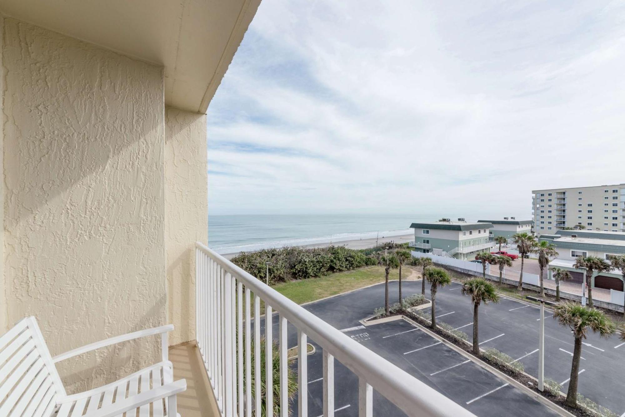 Hilton Melbourne Beach Oceanfront Eksteriør billede