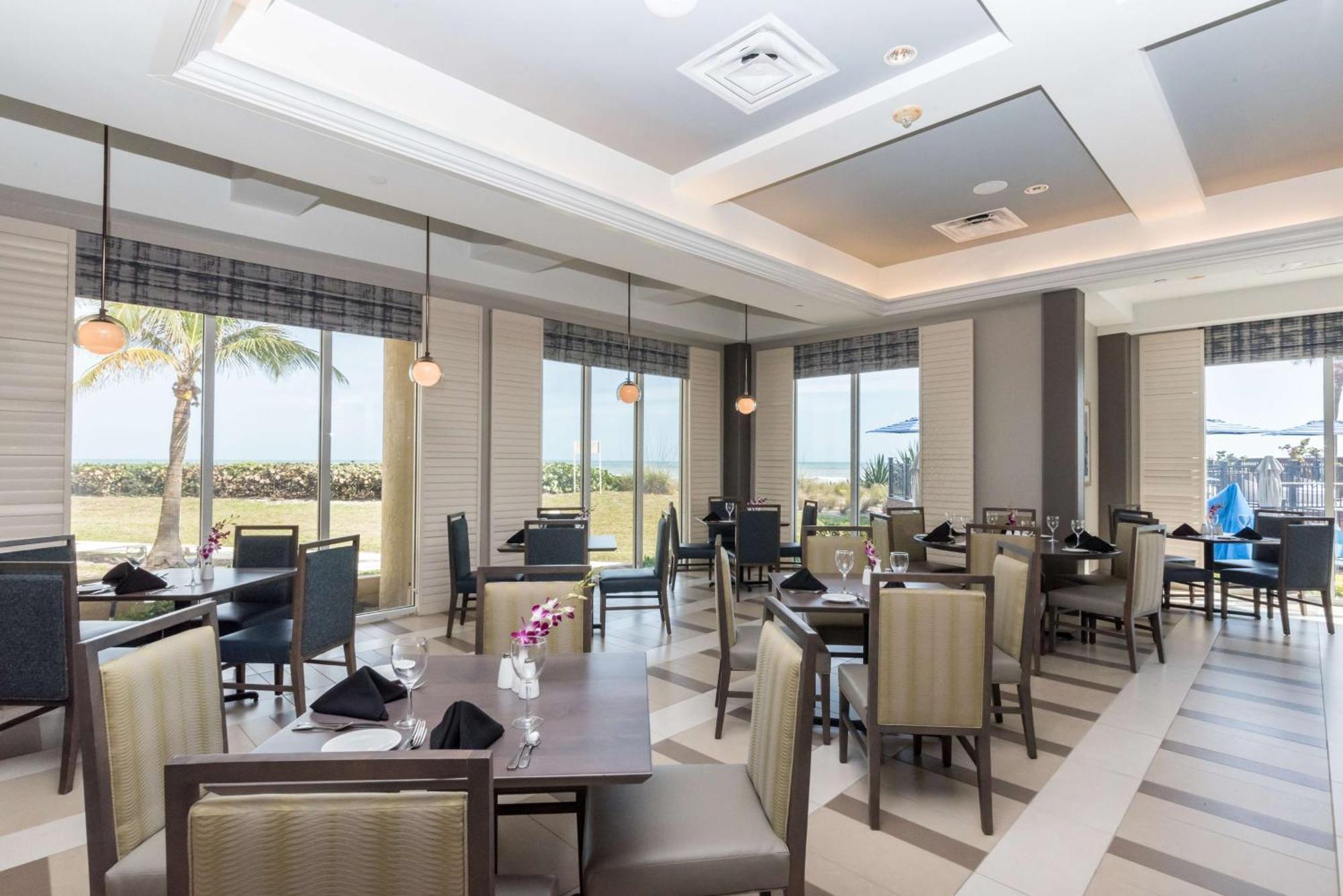 Hilton Melbourne Beach Oceanfront Eksteriør billede